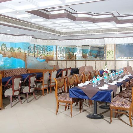 Hotel Arpit Palace Delhi Zewnętrze zdjęcie