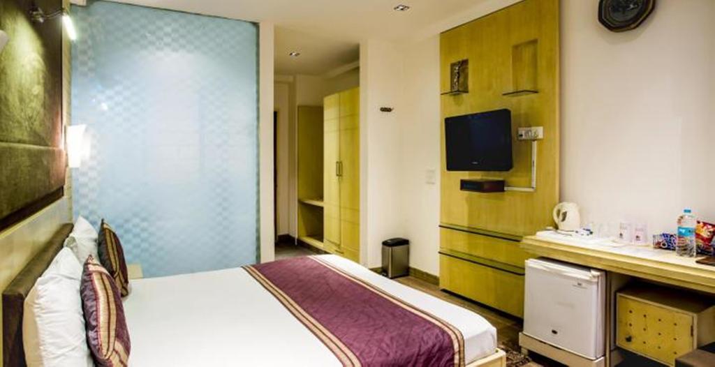 Hotel Arpit Palace Delhi Zewnętrze zdjęcie